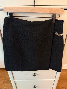 Ann Taylor Black Tweed Mini Skirt with Gold Chain Accent